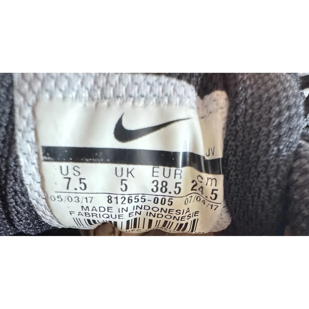Nike Tanjun Black Rose Gold Copper Womens Running Shoes 812655-005 Size 7.5